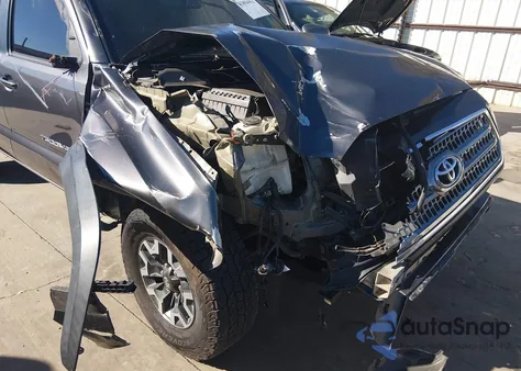 2017 Toyota Tacoma Trd Off Road from USA, damaged, VIN 5TFCZ5AN3HX066202